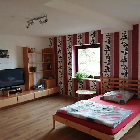 Moderne Ganze 1km Zum Funpark Und Nur 15 Minuten Nach Nuernberg Apartment *