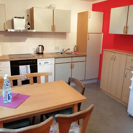 Moderne Ganze 1km Zum Funpark Und Nur 15 Minuten Nach Nuernberg Apartament Zirndorf